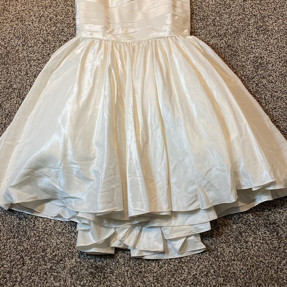 Mari Lee for Madeline Gardner Elegant White Strapless Gown - Picture 10 of 15